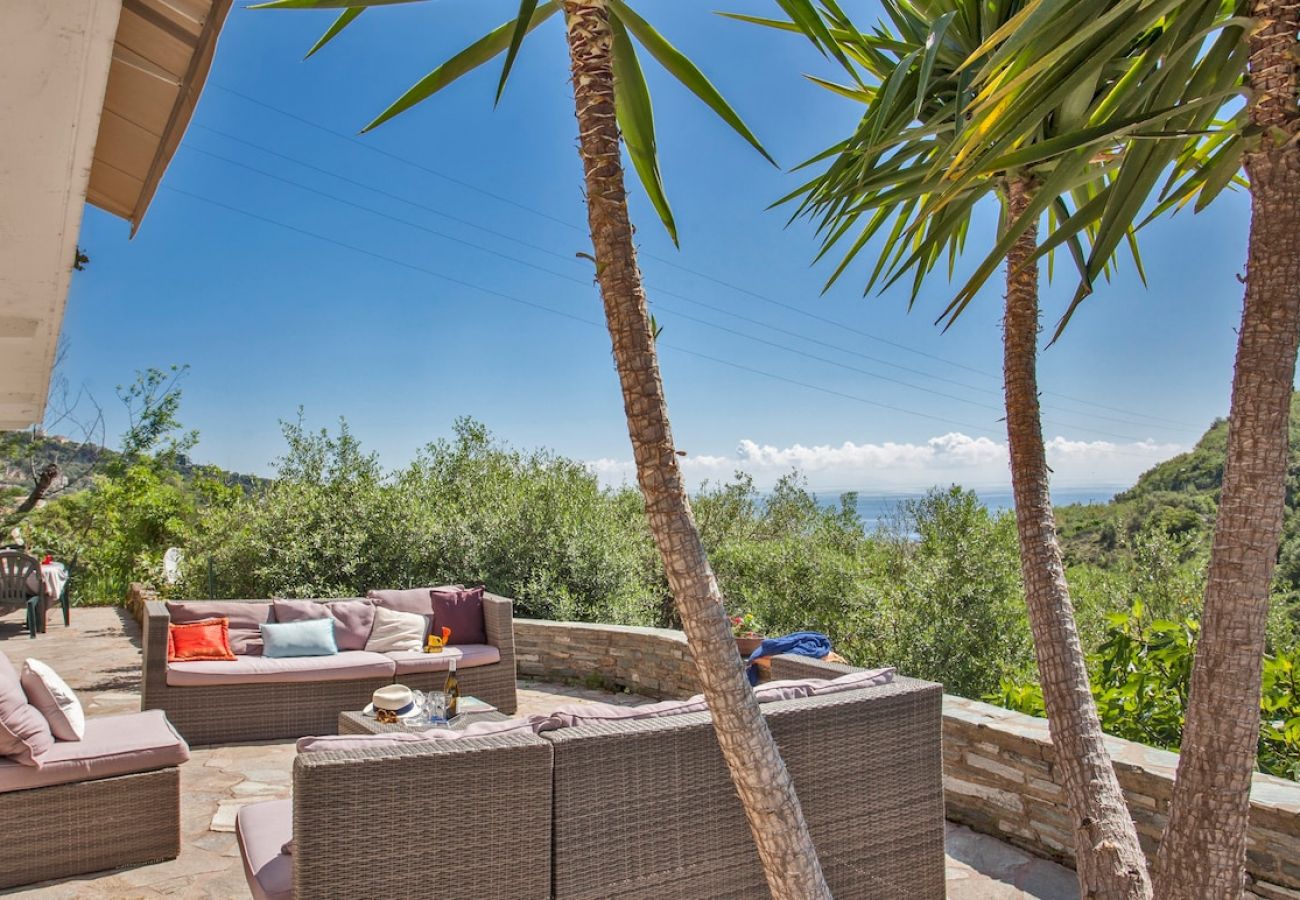 Ferienwohnung in Bastia - Villa La Storaia