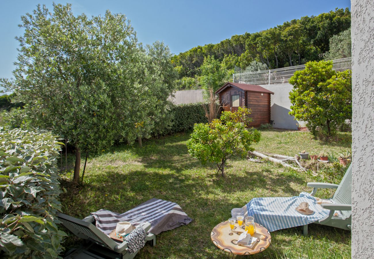 Ferienwohnung in Luri - Casa l'Alivi