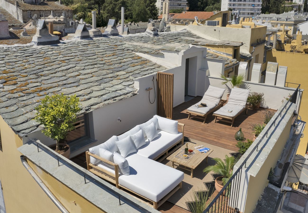 Ferienwohnung in Bastia - Appartement de standing avec rooftop de 35m2