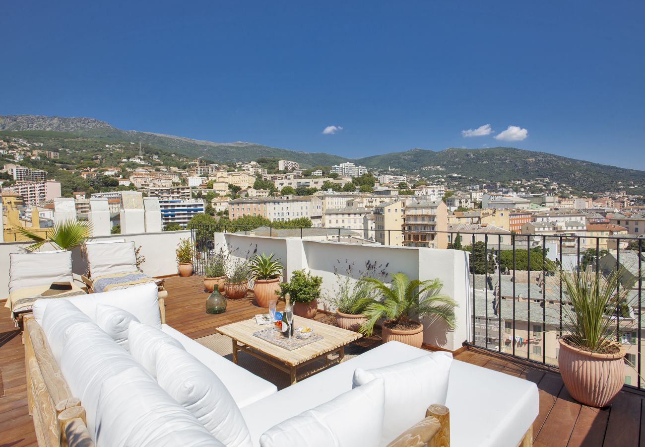 Ferienwohnung in Bastia - Appartement de standing avec rooftop de 35m2