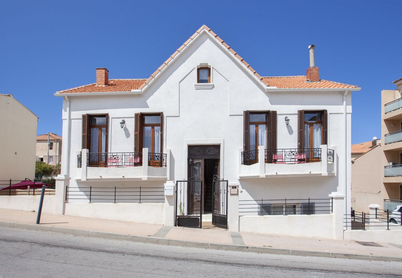 Ferienwohnung in Calvi - Villa Sandrine T4