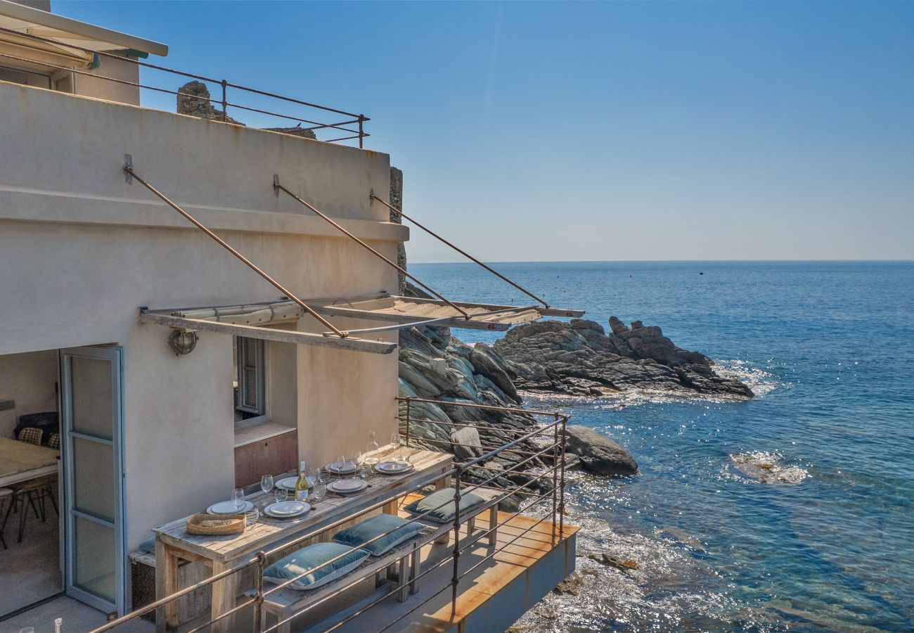 Ferienhaus in Erbalunga - Maison de pêcheur dans le Cap Corse