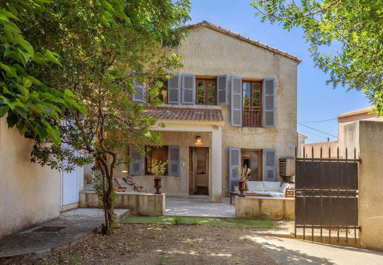 Ferienhaus in Corbara - Maison Saligastri