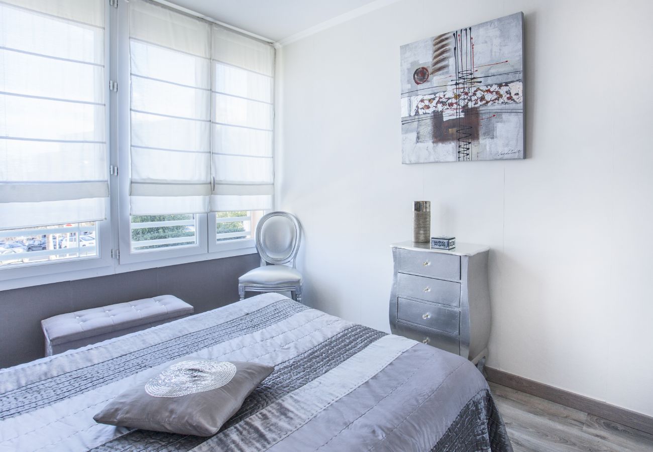 Apartment in Bastia - Casa Nina