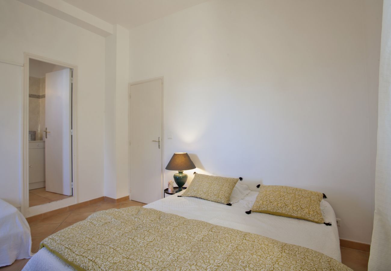 Apartment in Santa-Reparata-di-Balagna - Casa Gentile