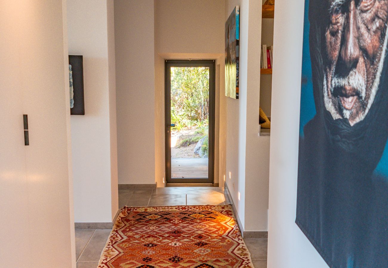 Villa in Lecci - Villa Cala Rossa