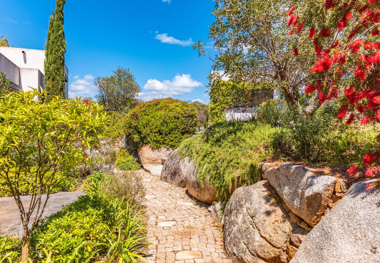 Villa in Lecci - Villa Cala Rossa