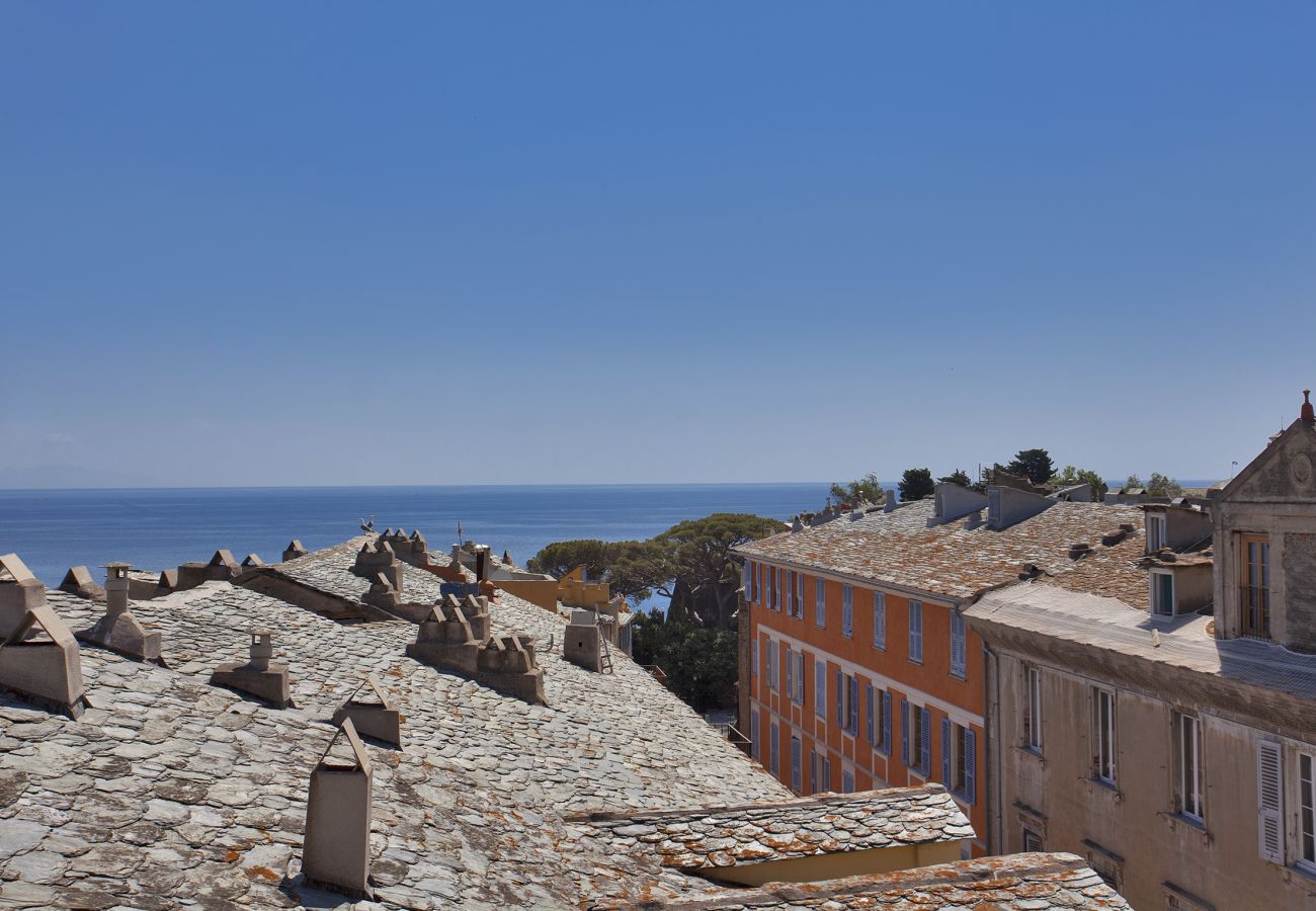 Apartment in Bastia - Appartement de standing avec rooftop de 35m2