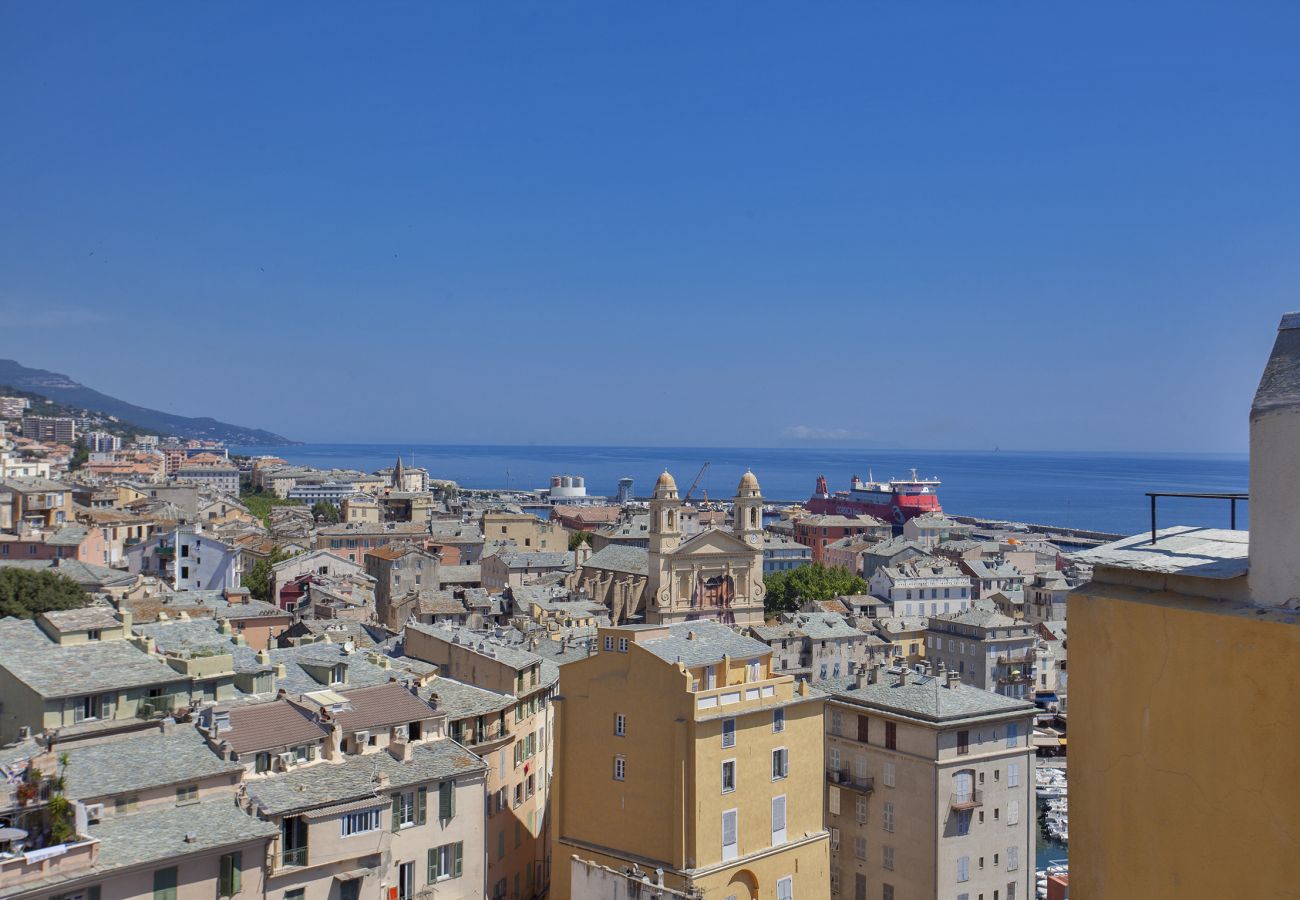 Apartment in Bastia - Appartement de standing avec rooftop de 35m2