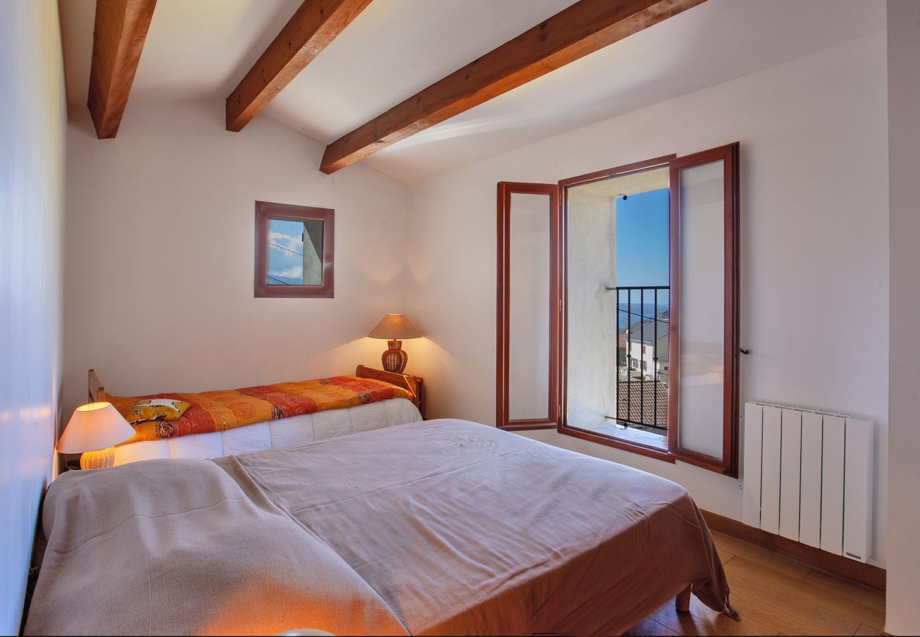 Apartment in Barbaggio - Casa Poggio