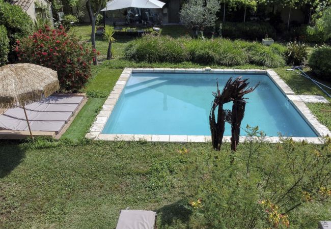 Bungalow in Cabannes - Vent de Bohème