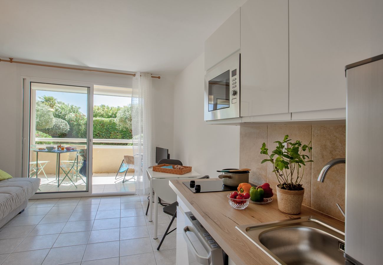 Apartment in Santa-Lucia-di-Moriani - Casa Maria Beach