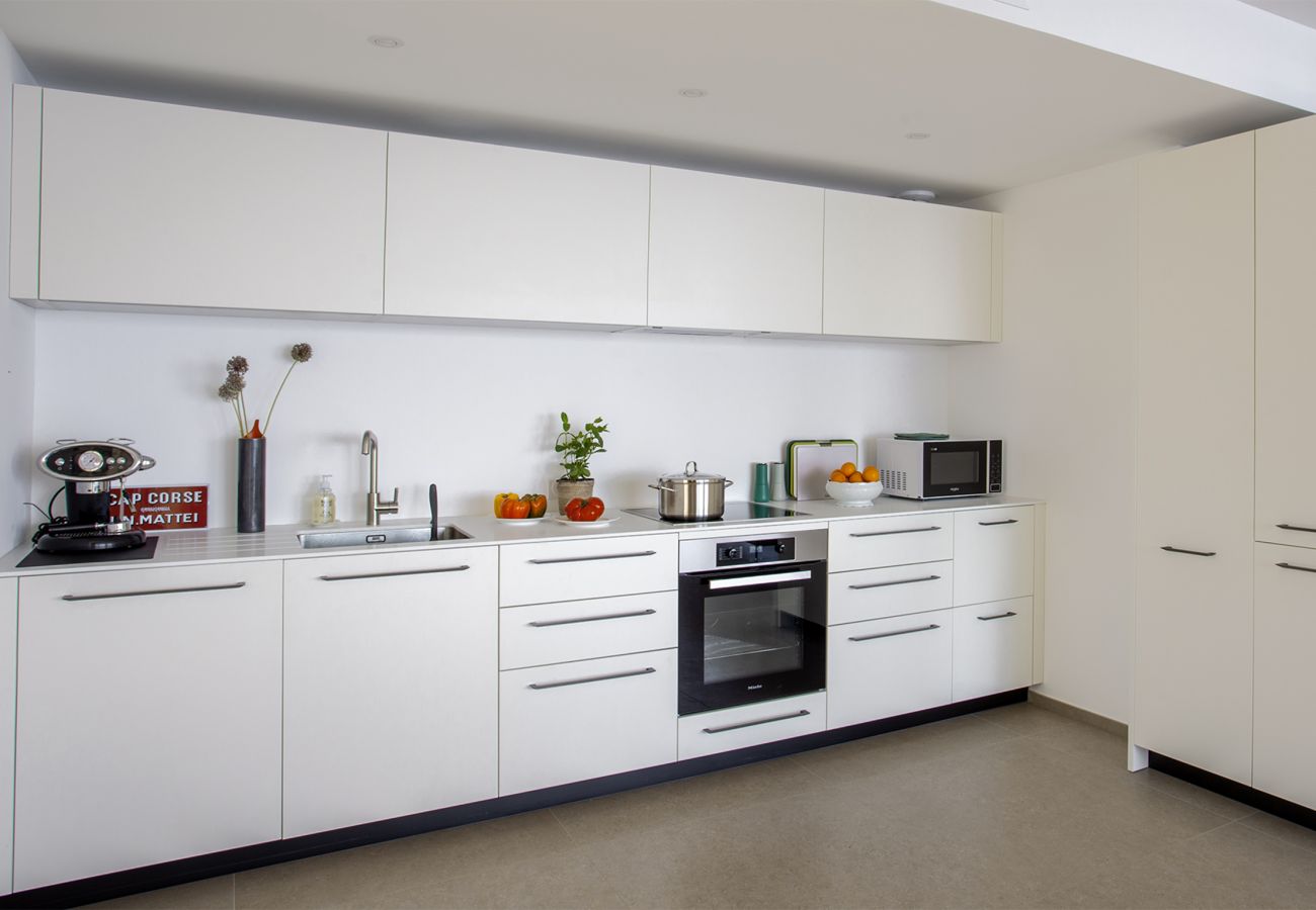 Apartment in San-Martino-di-Lota - Casa Anatella