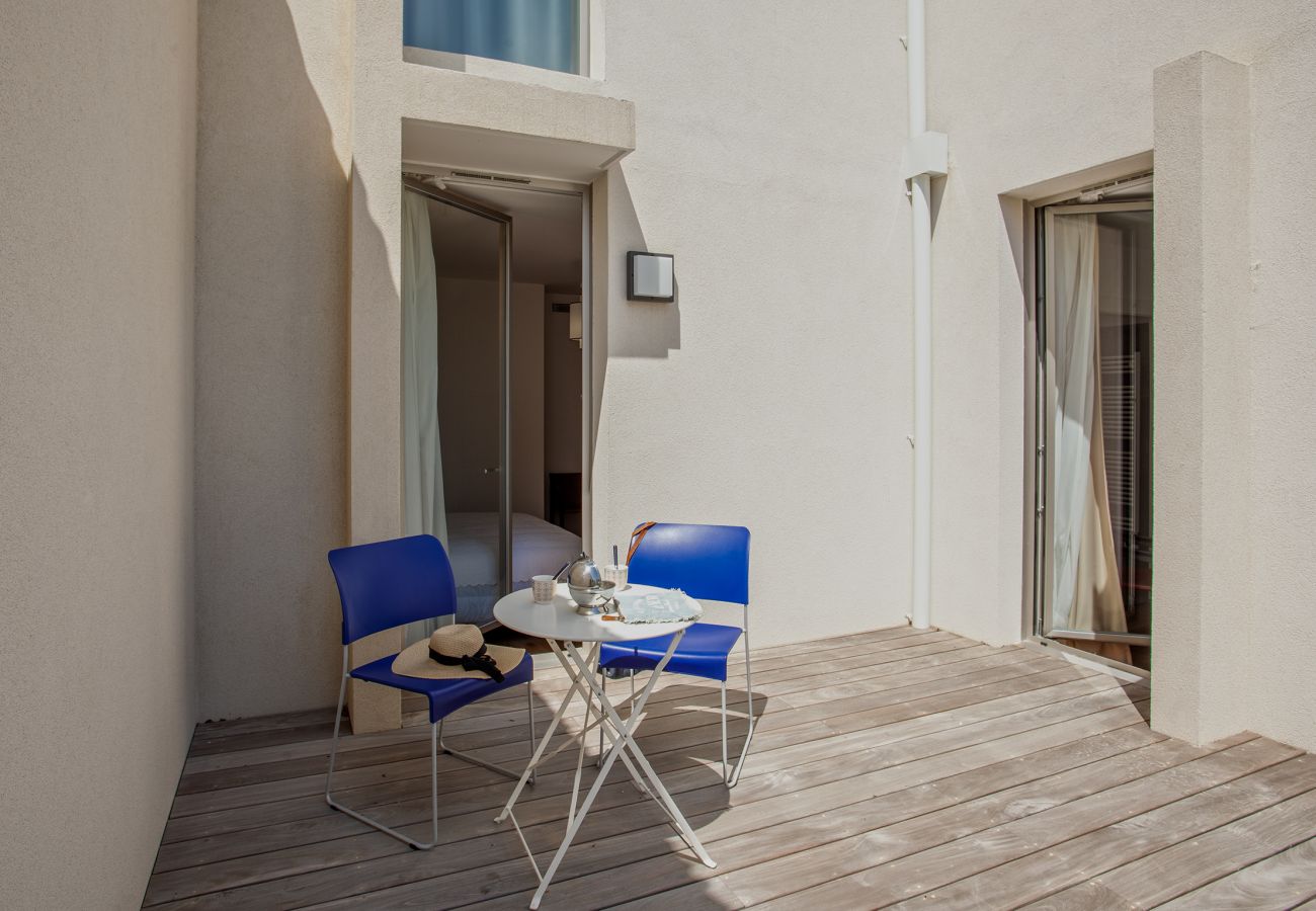 Apartment in San-Martino-di-Lota - Casa Anatella