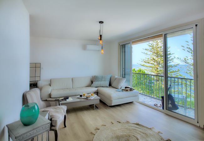 Apartment in San-Martino-di-Lota - Dea Vista Mare