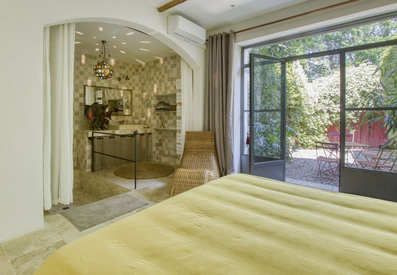 Apartment in Cabannes - Le Mas des Anges