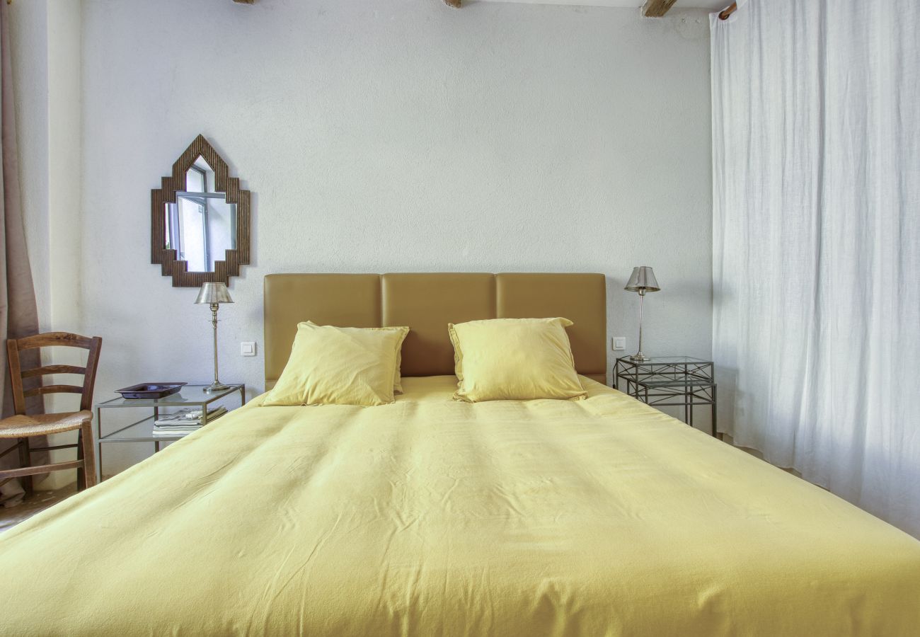 Apartment in Cabannes - Le Mas des Anges