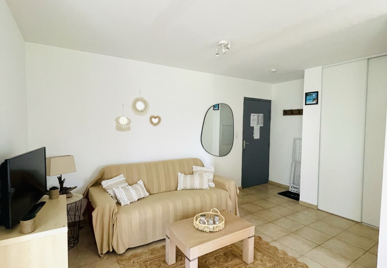 Apartment in Santa-Maria-Poggio - Casa Melody
