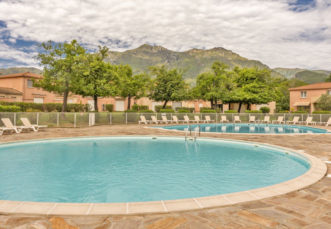 Apartment in Santa-Maria-Poggio - Casa Melody