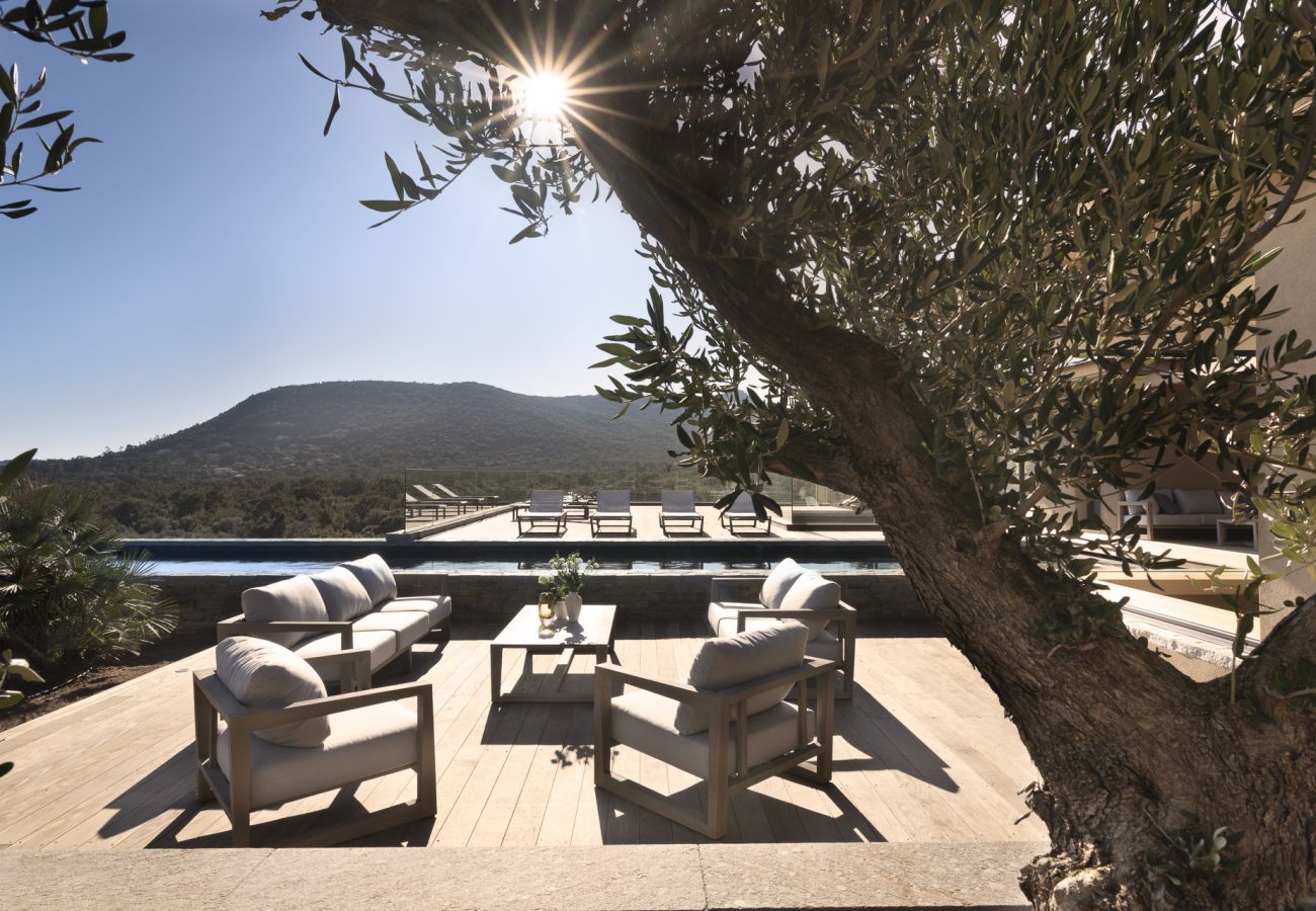 Villa a Sainte-Lucie de Porto-Vecchio - Villa Ellea
