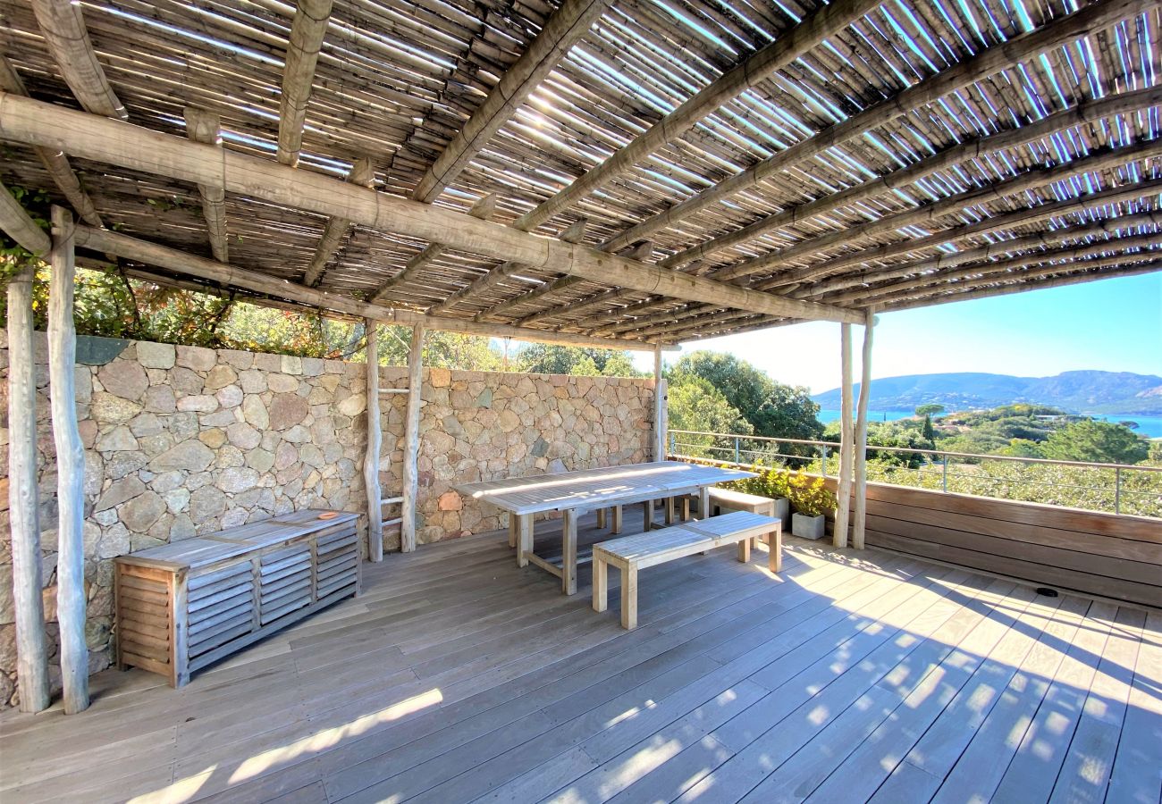 Villa a Lecci - Villa Cala Rossa