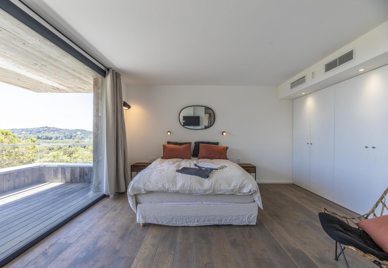 Villa a Sainte-Lucie de Porto-Vecchio - Villa Helia