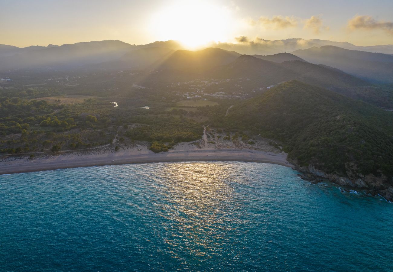 Villa a Sainte-Lucie de Porto-Vecchio - Villa Helia