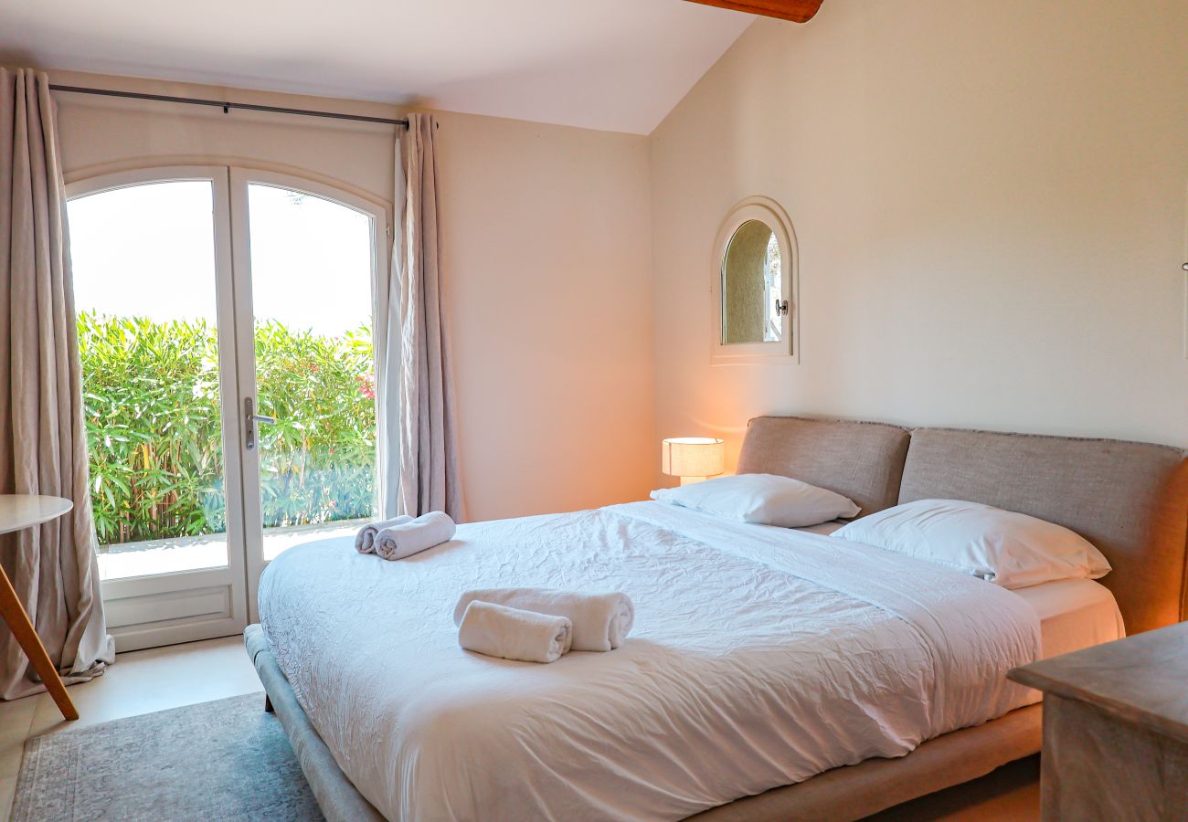 Villa a Sainte-Lucie de Porto-Vecchio - Villa Casta Joia