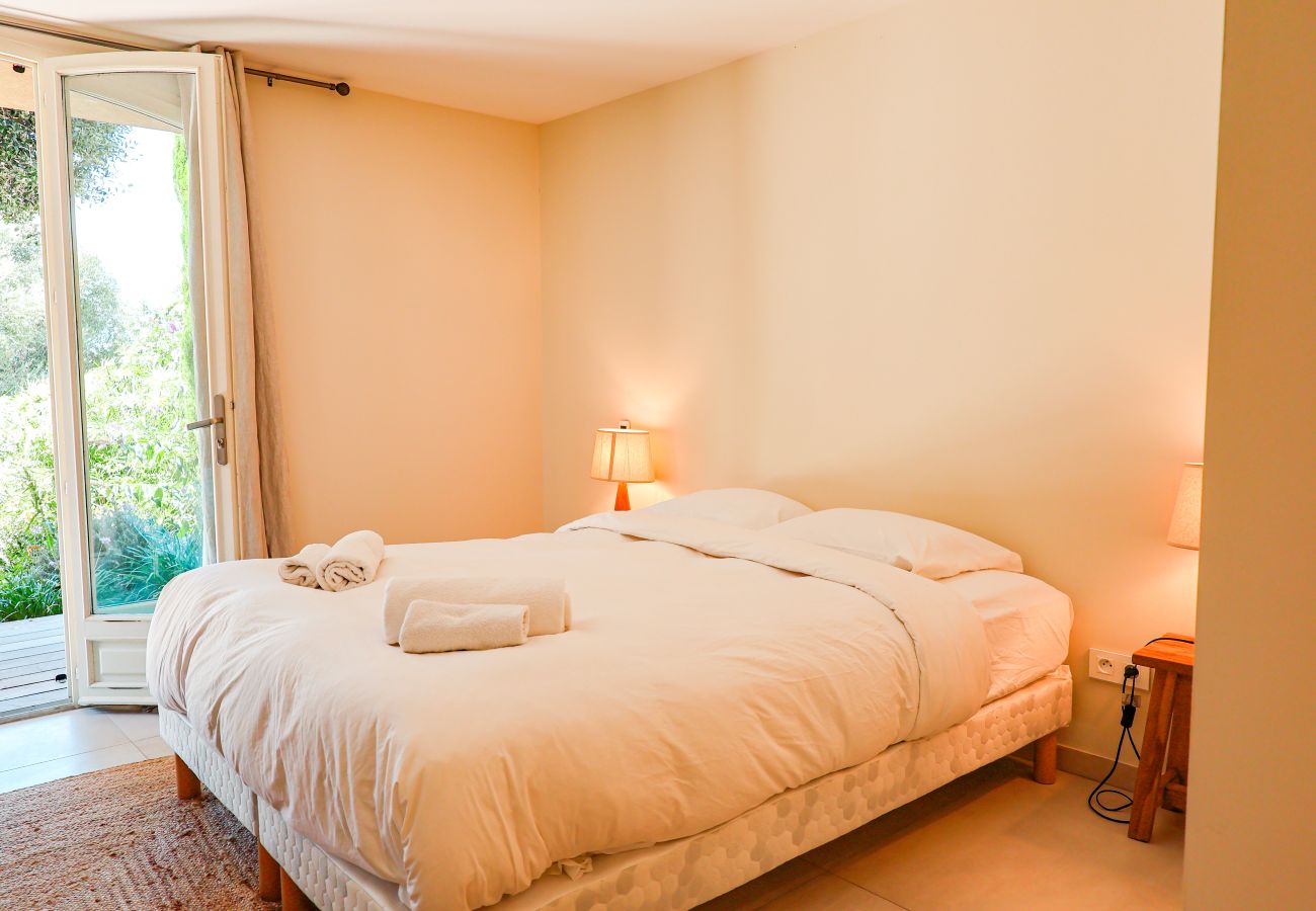 Villa a Sainte-Lucie de Porto-Vecchio - Villa Casta Joia