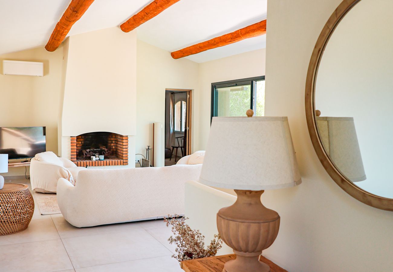 Villa a Sainte-Lucie de Porto-Vecchio - Villa Casta Joia