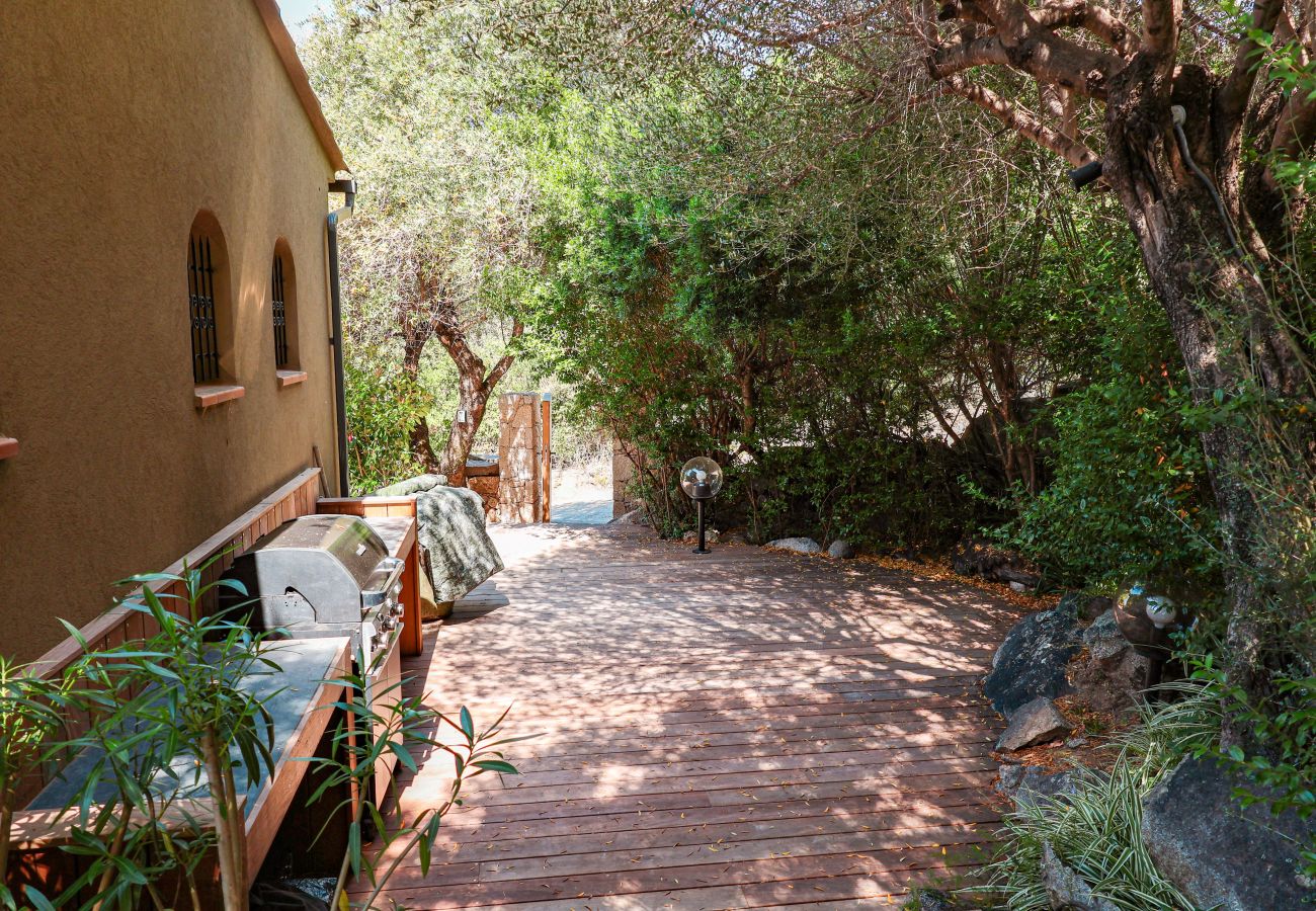Villa a Sainte-Lucie de Porto-Vecchio - Villa Casta Joia