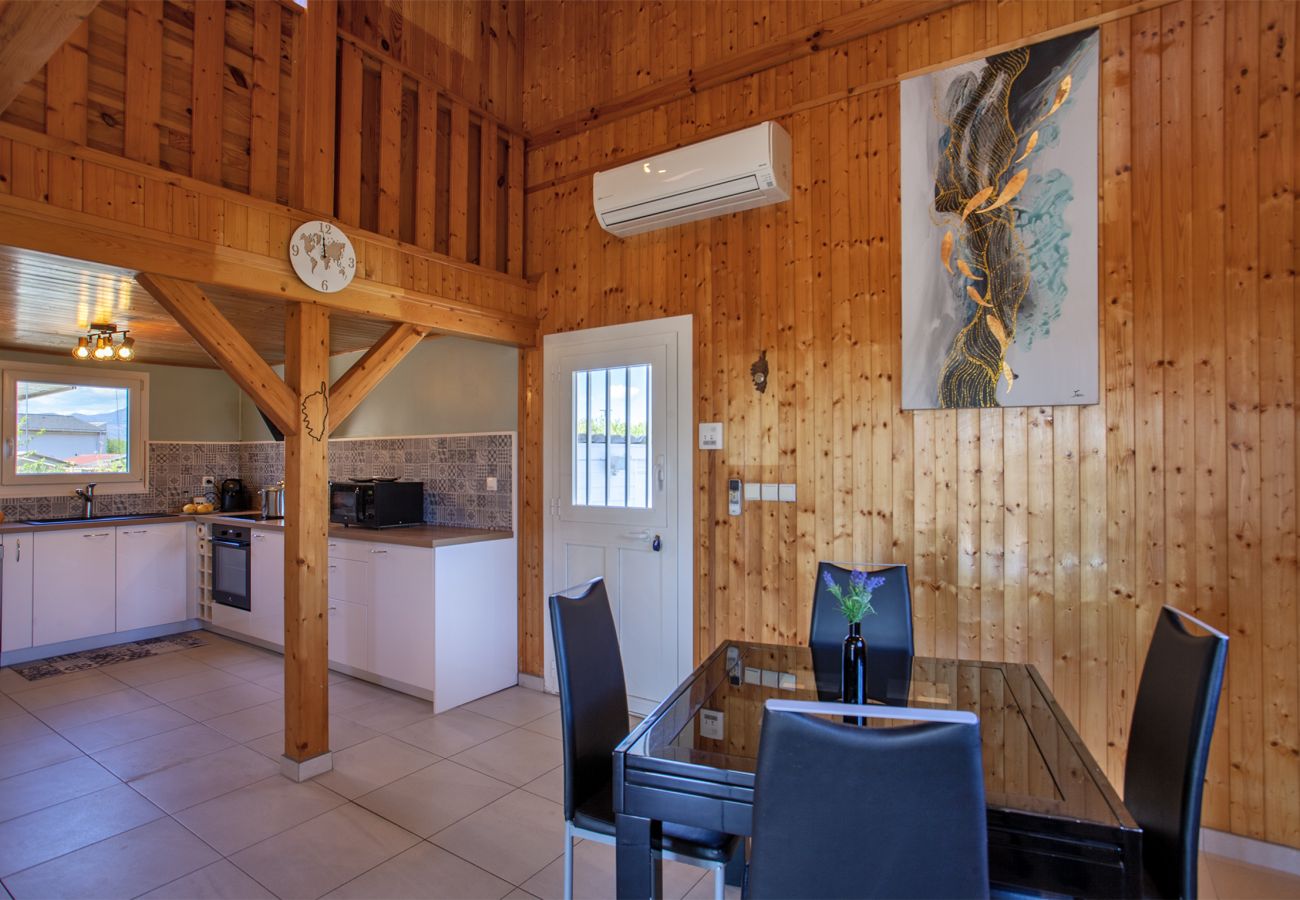 Villa a Lucciana - Stella Baggia - maison avec jacuzzi proche de la m