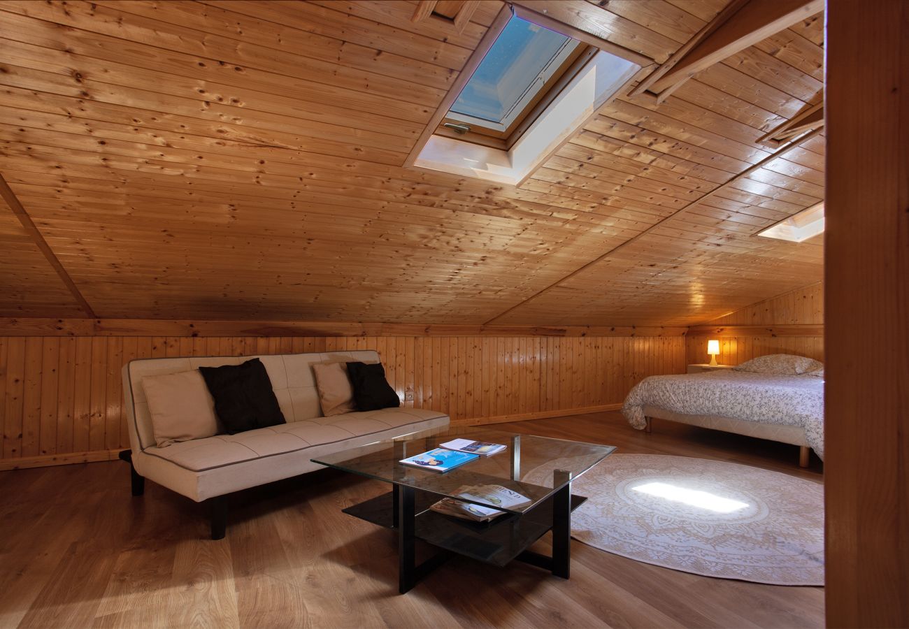 Villa a Lucciana - Stella Baggia - maison avec jacuzzi proche de la m
