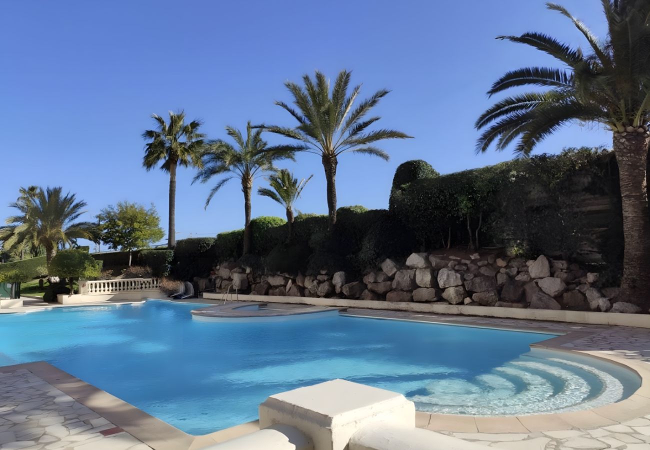 Appartamento a Cannes-la-Bocca - Appartement Cyrnos