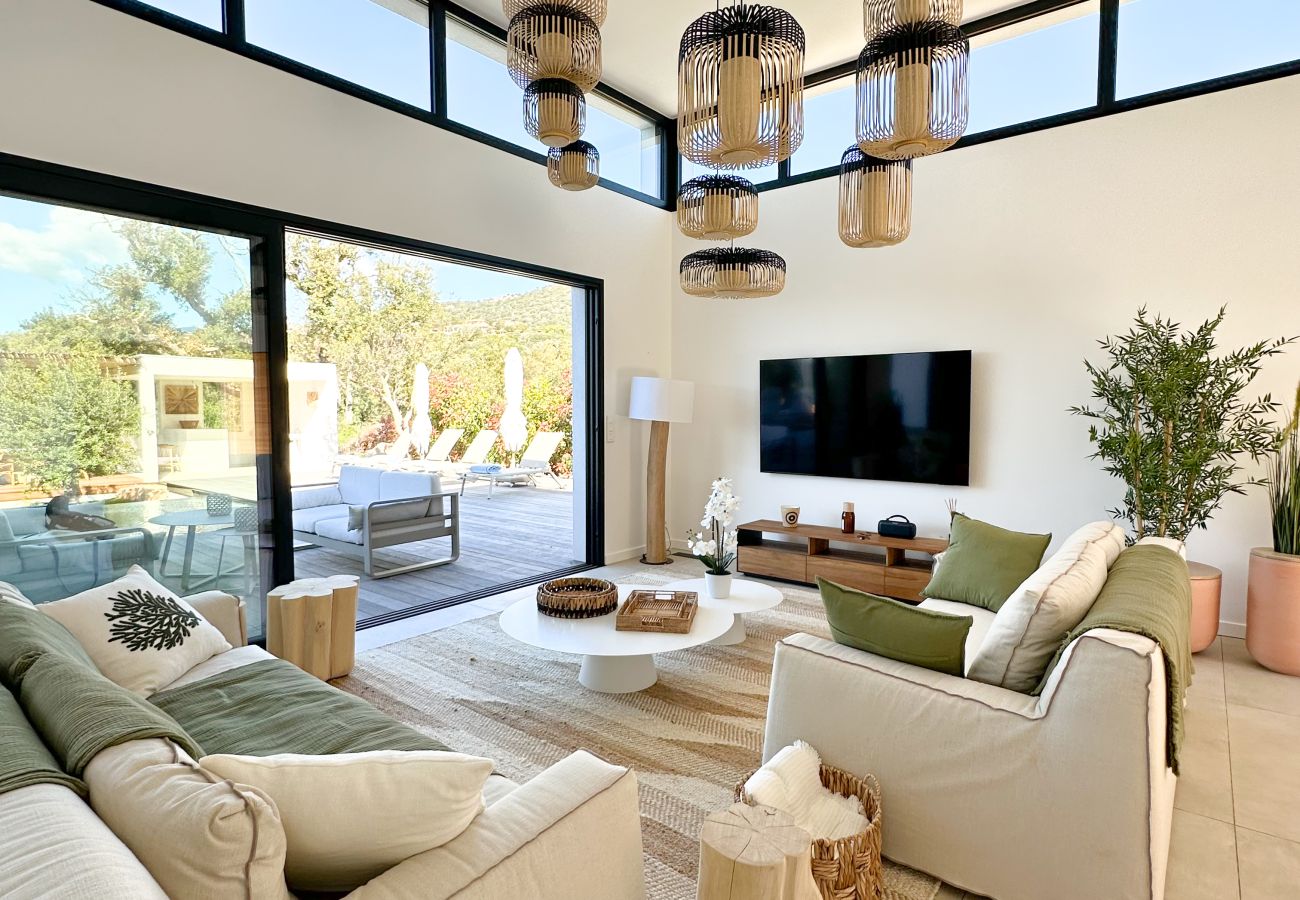 Villa a Sainte-Lucie de Porto-Vecchio - Villa Juca Di San Ciprianu