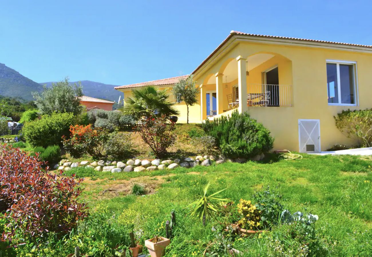 Villa à Borgo - Villa Roccu