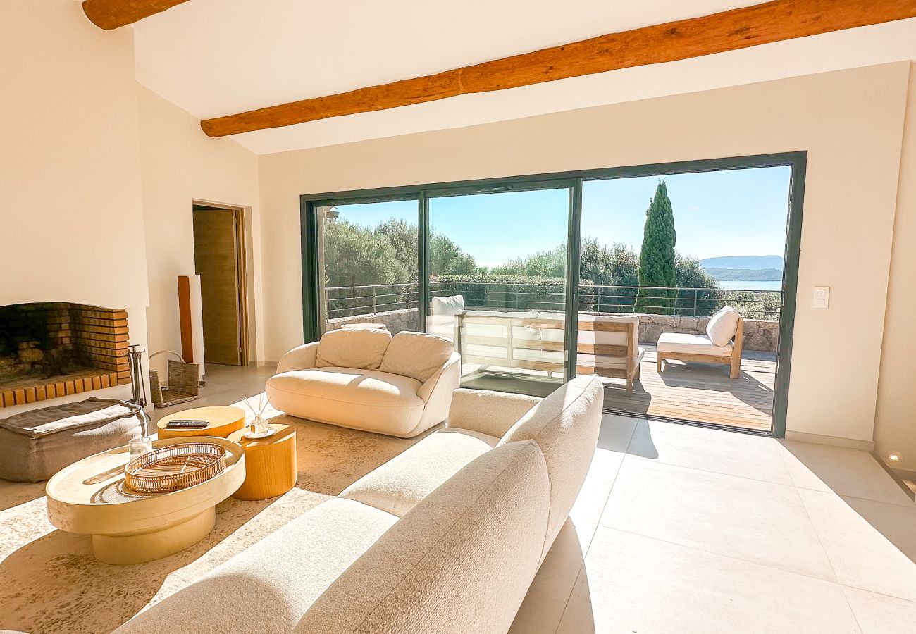 Villa à Sainte-Lucie de Porto-Vecchio - Villa Casta Joia