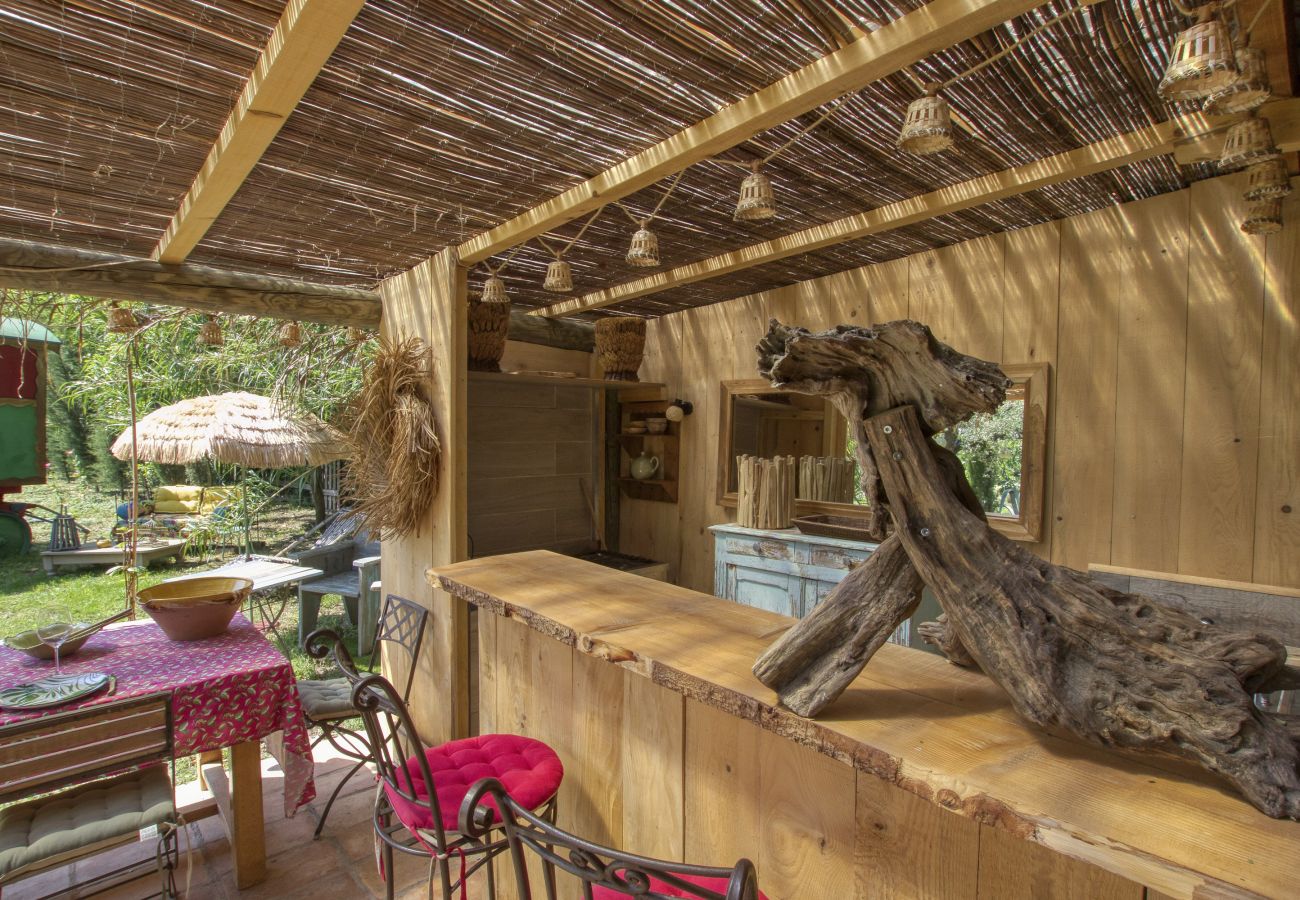 Bungalow à Cabannes - Vent de Bohème