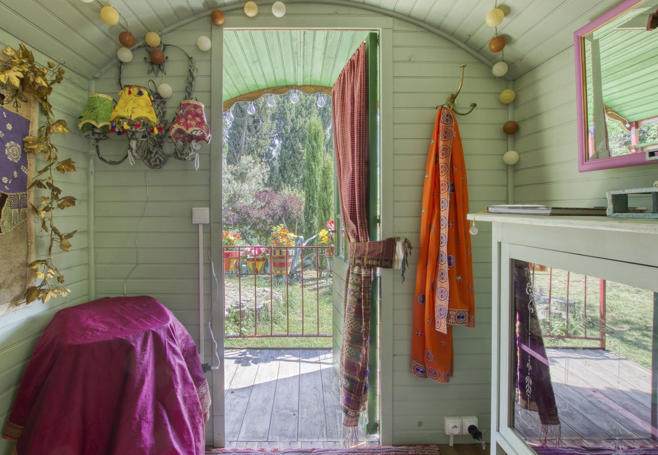 Bungalow à Cabannes - Vent de Bohème