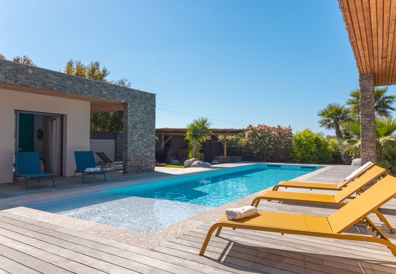Villa à Lecci - Villa  Galice Macchia