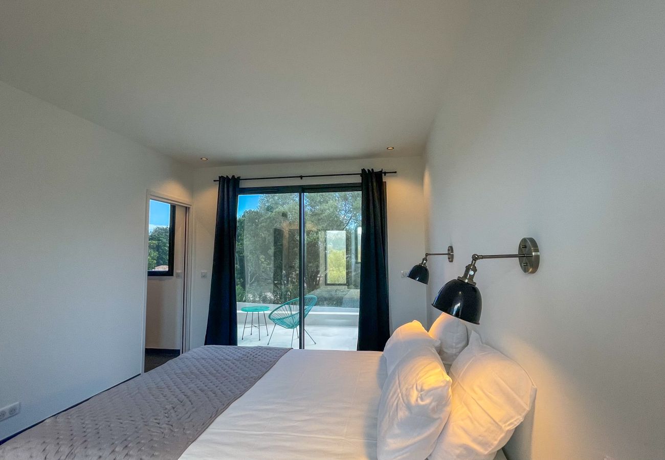 Villa à Sainte-Lucie de Porto-Vecchio - Casa Campa Pinarello